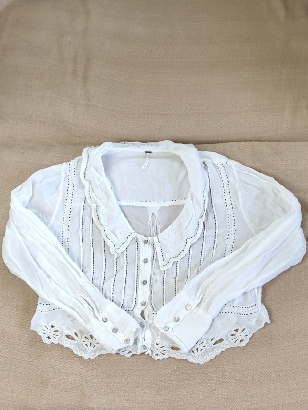 Free People White Eyelet & Lace Button-Down Blouse XS